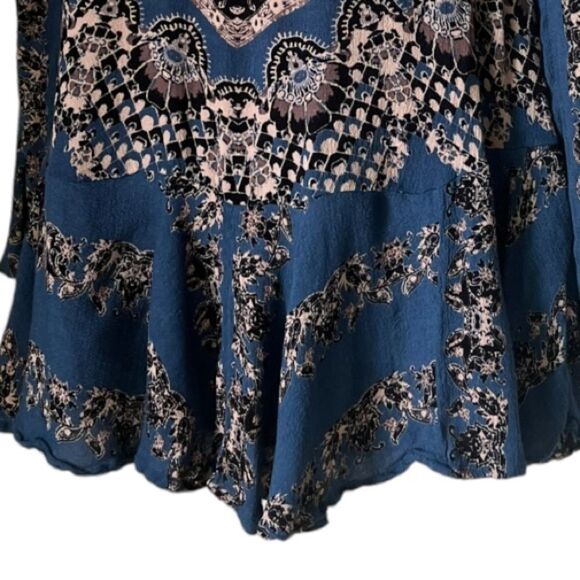 Free People Changing Times Loose Boho Tunic Open Back  Blue Spring Top Blouse S - Picture 6 of 9
